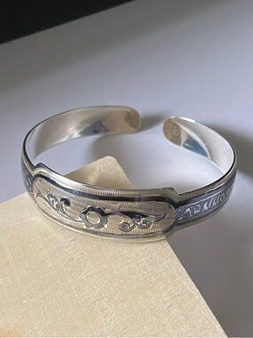 Vintage Russian 875 Sterling Silver Soviet era Kubachi Engraved Cuff Bracelet